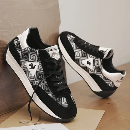 New Retro Brown Men's Sneakers Brand Designer Trainers Men Jogging Shoes Fashion Platform Shoes Men Beathable Running Shoes